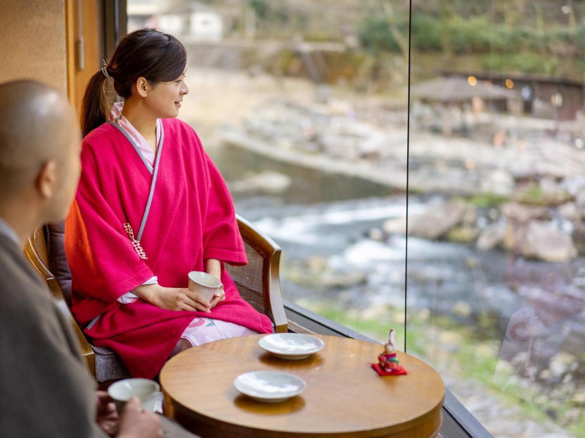 Hakkei Hotel Maniwa Bagian luar foto
